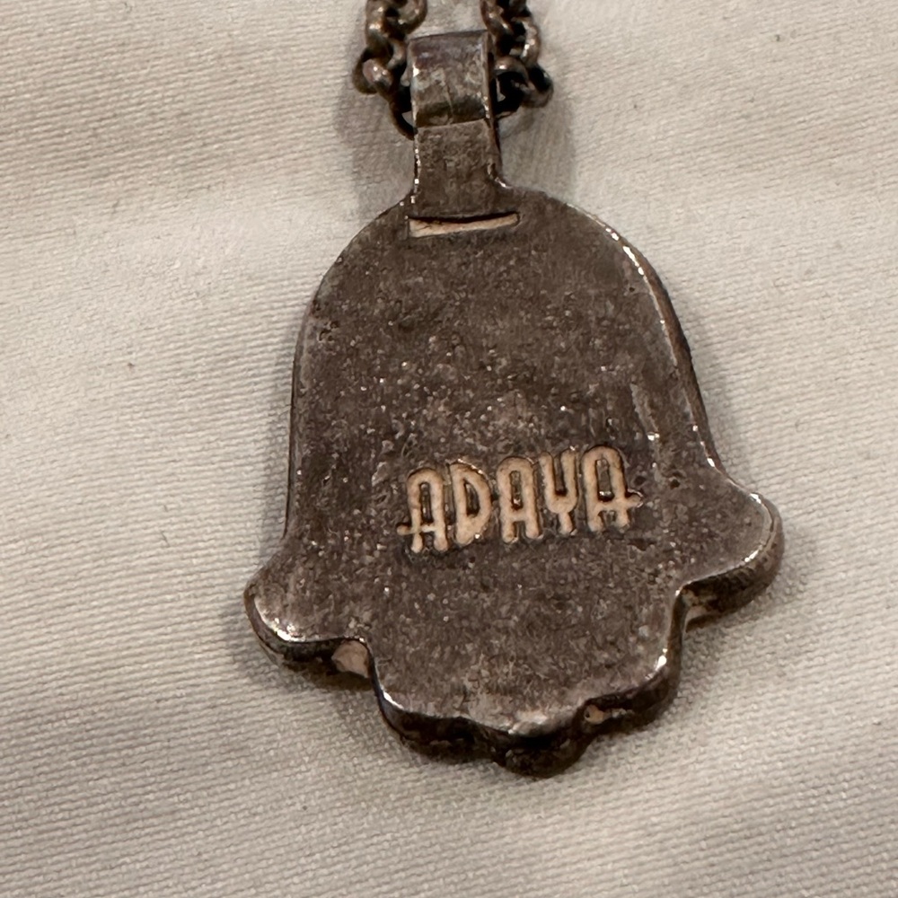 ADAYA SIGNED BEADED SILVER TONE MOSAIC DESIGN JEWISH HAMSA PENDANT NECKLACE - Picture 6 of 8